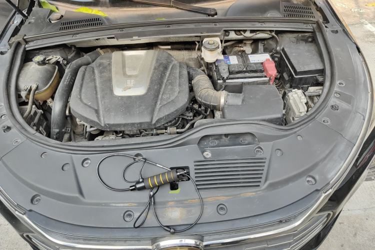 Used BYD Tang 2018 2.0T Automatic Smart Connect Prestige 7-Seater China V Standard Engine Bay
