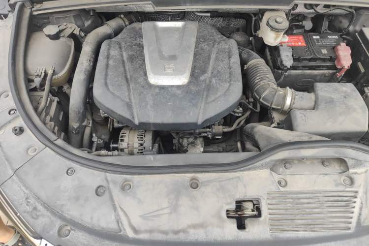 Used BYD Tang 2018 2.0T Automatic SmartConnect Prestige 7-Seater China V Standard Engine Bay