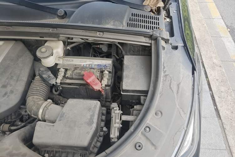 Used BYD Tang 2018 2.0T Automatic SmartConnect Prestige 7-Seater China V Standard Engine Bay Left