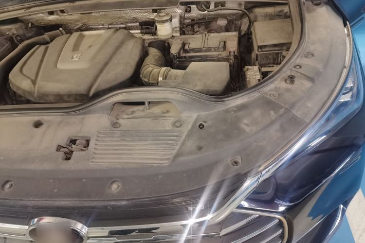 Used BYD Tang 2018 2.0T Automatic Smart Connect Prestige 7-Seater China V Standard Engine Bay Left
