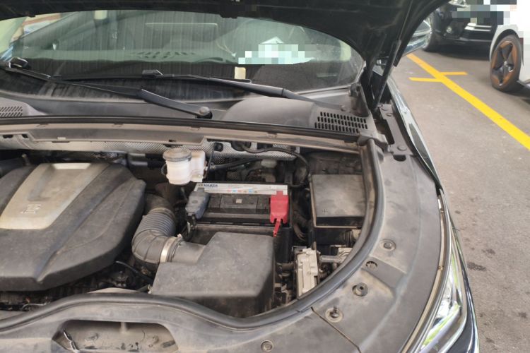 Used BYD Tang 2018 2.0T Automatic SmartConnect Prestige 7-Seater China V Standard Engine Bay Left