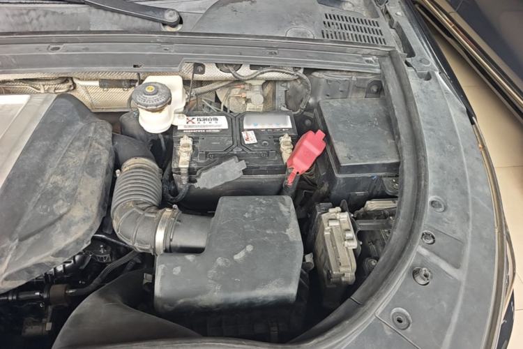 Used BYD Tang 2018 2.0T Automatic Smart Connect Prestige 7-Seater China V Standard Engine Bay Left
