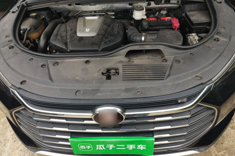 Used BYD Tang 2018 2.0T Automatic SmartConnect Prestige 7-Seater China V Standard Engine Bay