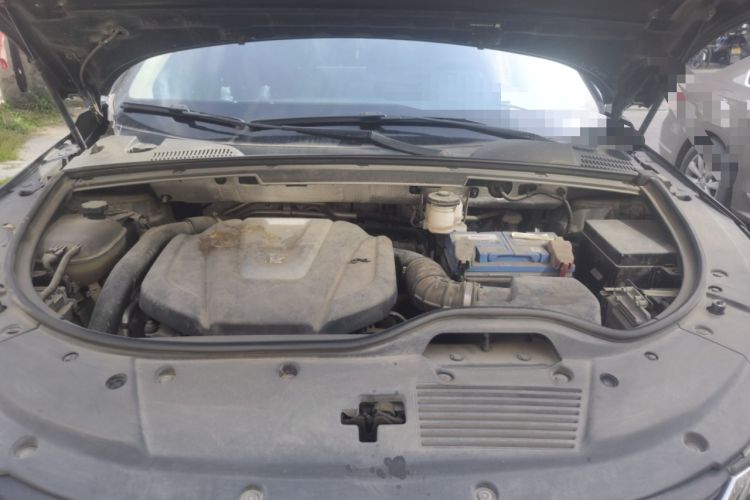 Used BYD Tang 2018 2.0T Automatic SmartConnect Prestige 7-Seater China V Standard Engine Bay