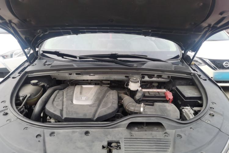 Used BYD Tang 2018 2.0T Automatic Smart Connect Prestige 7-Seater China V Standard Engine Bay