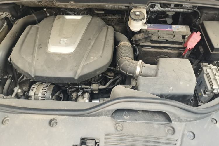 Used BYD Tang 2018 2.0T Automatic Smart Connect Prestige 7-Seater China V Standard Engine Bay
