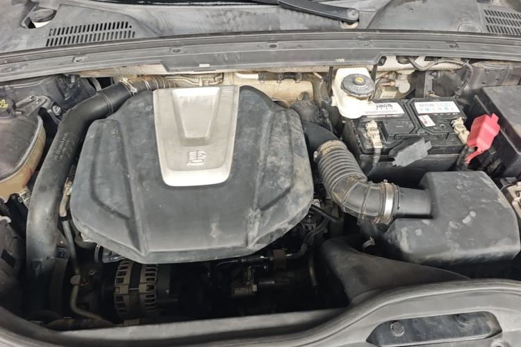 Used BYD Tang 2018 2.0T Automatic Smart Connect Prestige 7-Seater China V Standard Engine Bay