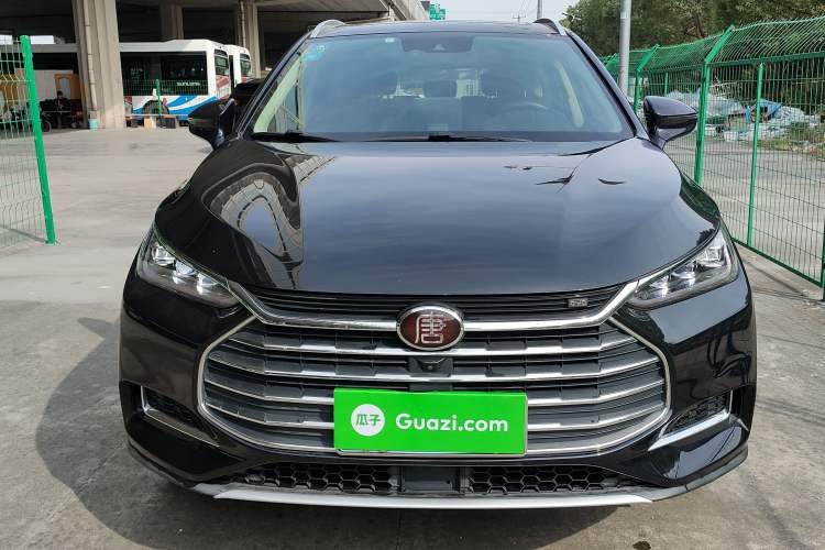 Used BYD Tang 2018 2.0T Automatic SmartConnect Prestige 7-Seater China V Standard Exterior 1
