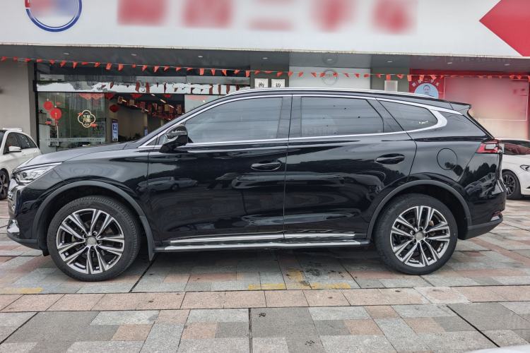 Used BYD Tang 2018 2.0T Automatic SmartConnect Prestige 7-Seater China V Standard Exterior 3