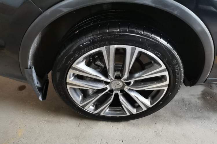 Used BYD Tang 2018 2.0T Automatic Smart Connect Prestige 5-Seater National Emission Standard V Exterior 5