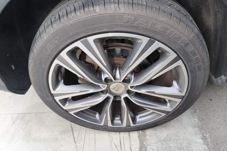 Used BYD Tang 2018 2.0T Automatic SmartConnect Prestige 7-Seater China V Standard Exterior 5
