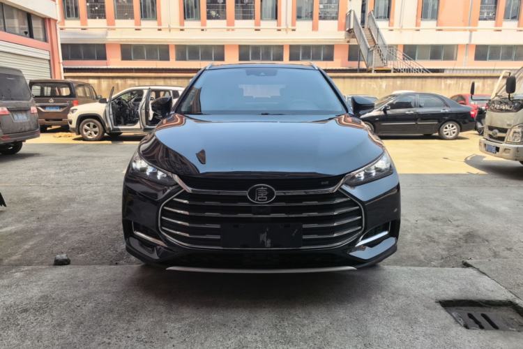 Used BYD Tang 2018 2.0T Automatic SmartConnect Prestige 7-Seater China V Standard Front