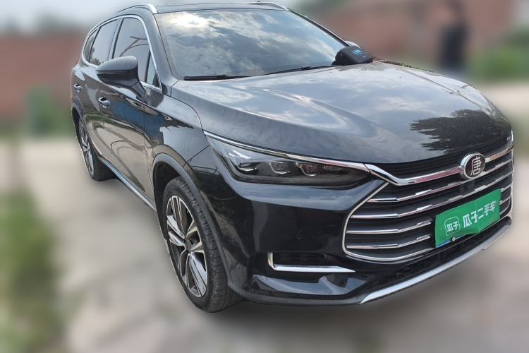 Used BYD Tang 2018 2.0T Automatic SmartConnect Prestige 7-Seater China V Standard Front Right 45 Deg