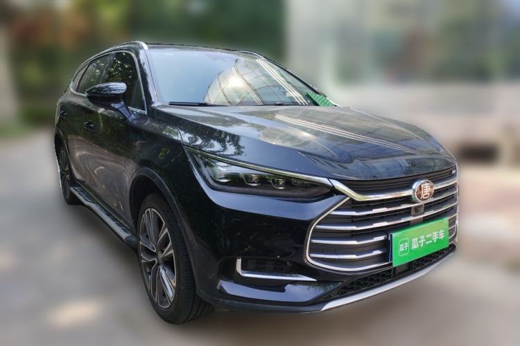 Used BYD Tang 2018 2.0T Automatic SmartConnect Prestige 7-Seater China V Standard Front Right 45 Deg