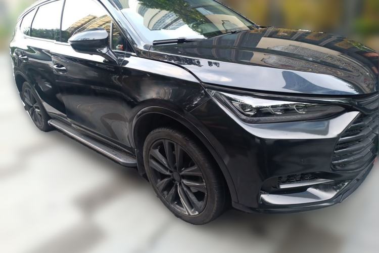Used BYD Tang 2018 2.0T Automatic Smart Connect Prestige 7-Seater China V Standard Front Right 45 Deg