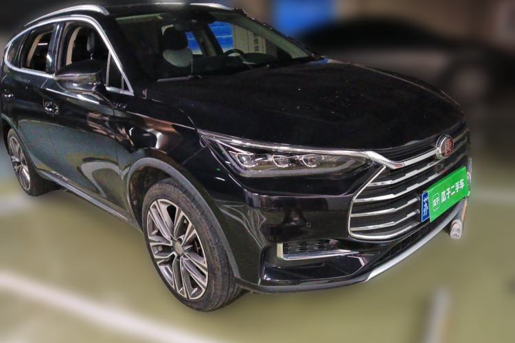 Used BYD Tang 2018 2.0T Automatic SmartConnect Prestige 5-Seater Emission Standard China V Front Right 45 Deg