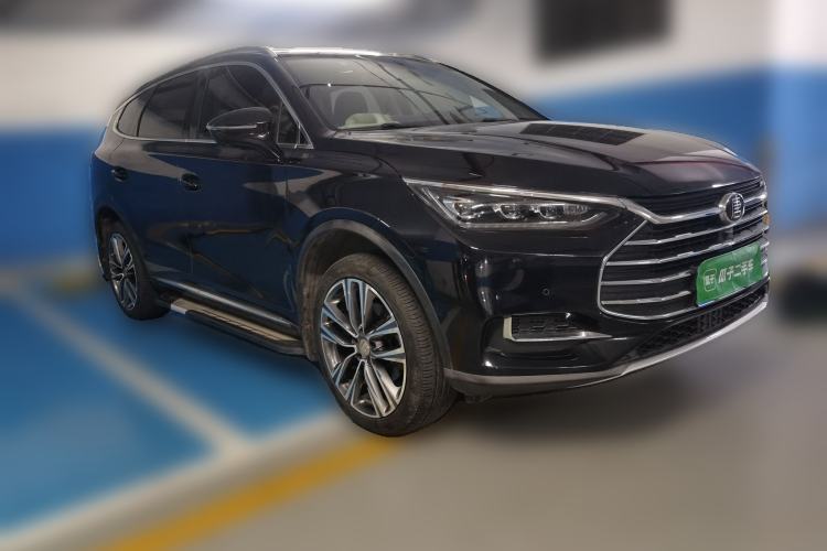 Used BYD Tang 2018 2.0T Automatic Smart Connect Prestige 7-Seater China V Standard Front Right 45 Deg