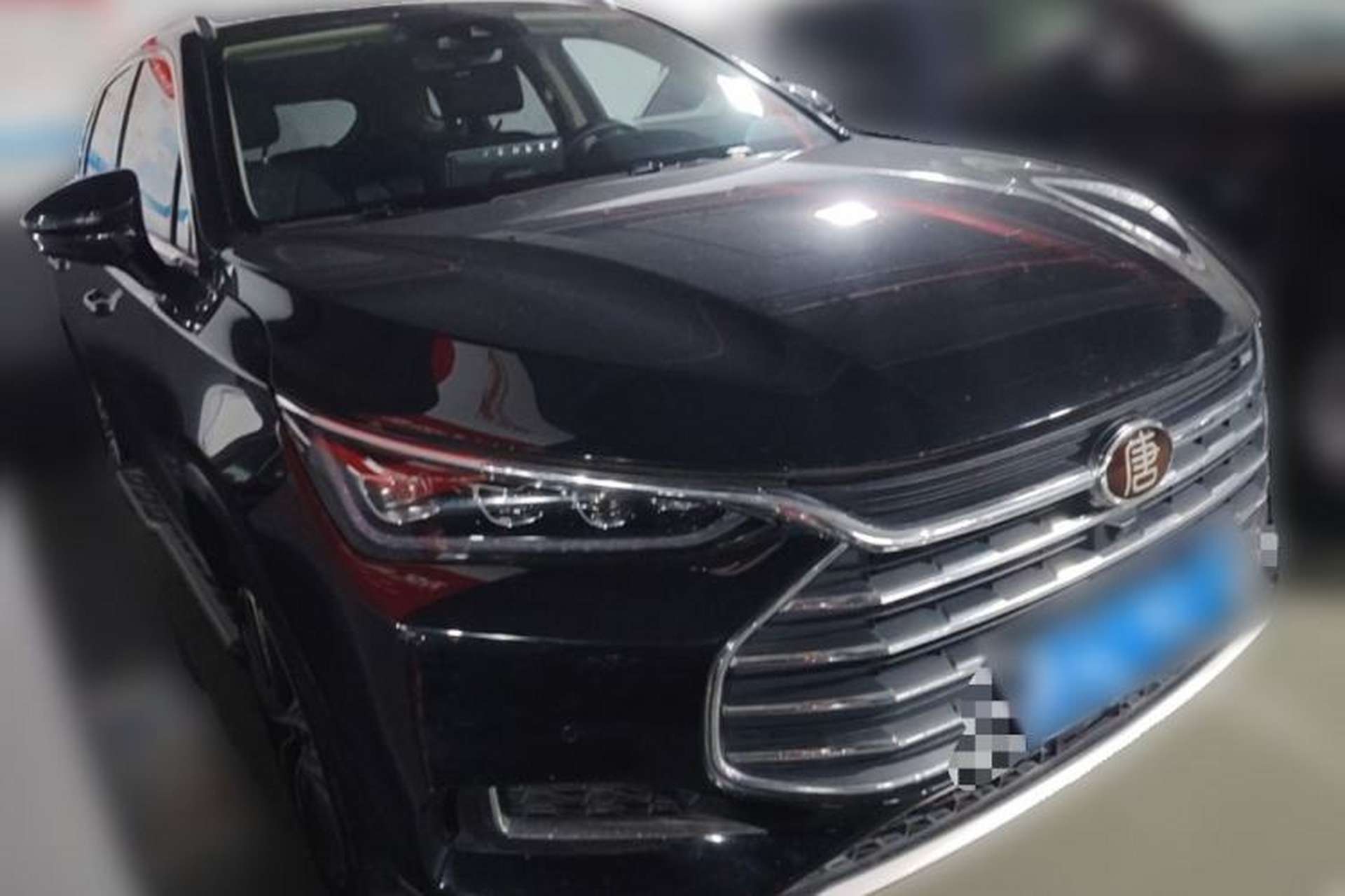 Used BYD Tang 2018 2.0T Automatic SmartConnect Prestige 7-Seater China V Standard Front Right 45 Deg