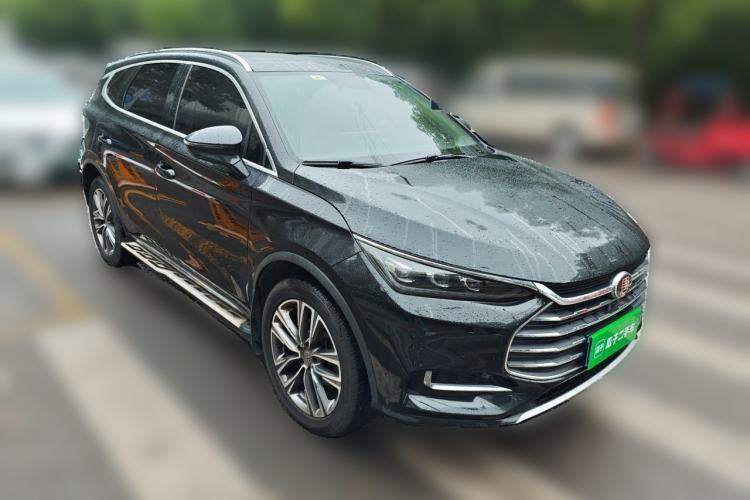 Used BYD Tang 2018 2.0T Automatic SmartConnect Prestige 5-Seater Emission Standard China V Front Right 45 Deg