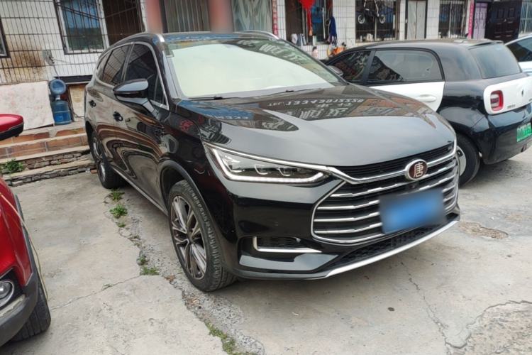 Used BYD Tang 2018 2.0T Automatic Smart Connect Prestige 7-Seater China V Standard Front Right 45 Deg