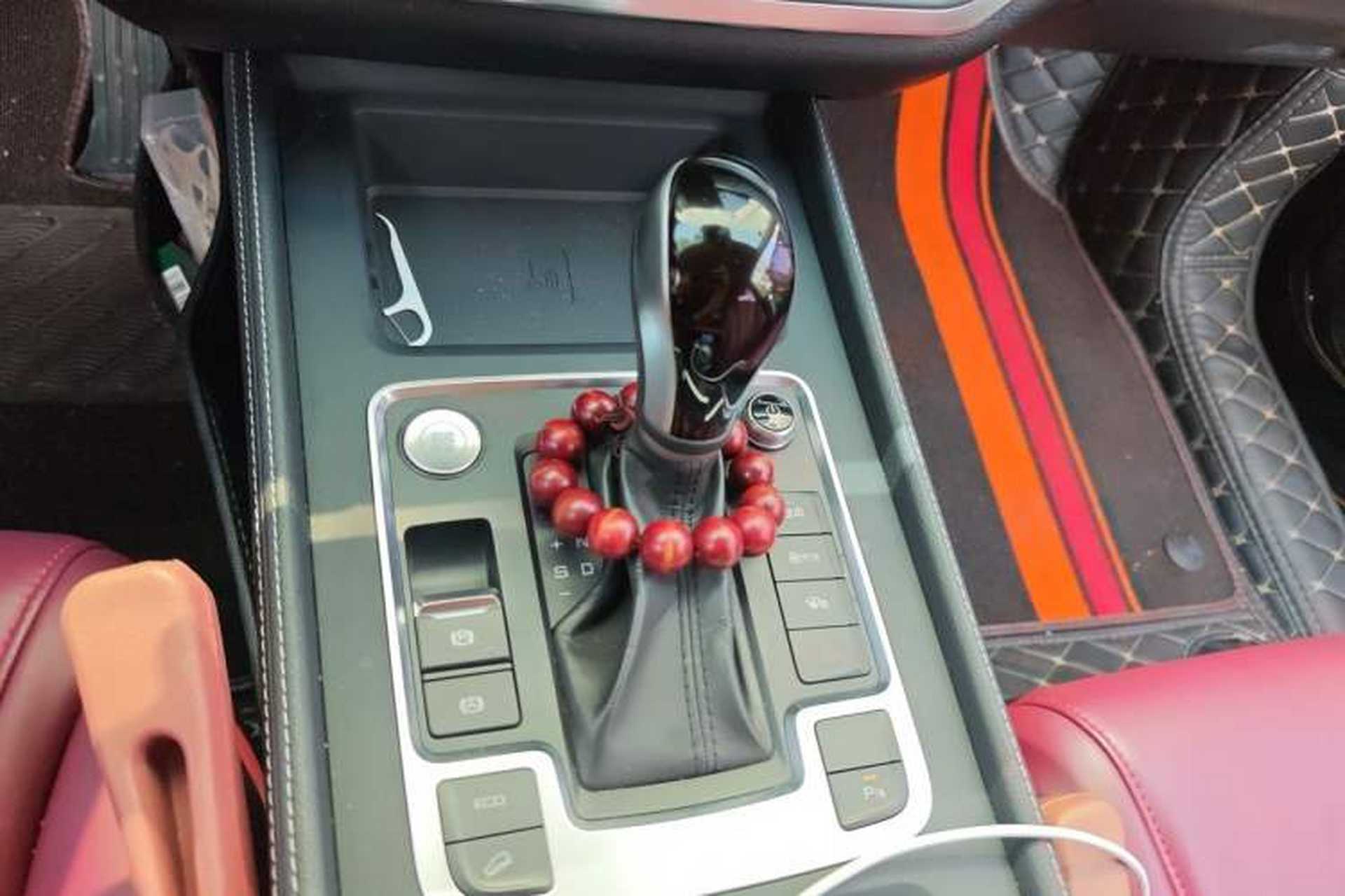 Used BYD Tang 2018 2.0T Automatic SmartConnect Luxury 7-Seater China V Emission Standard Gear Lever
