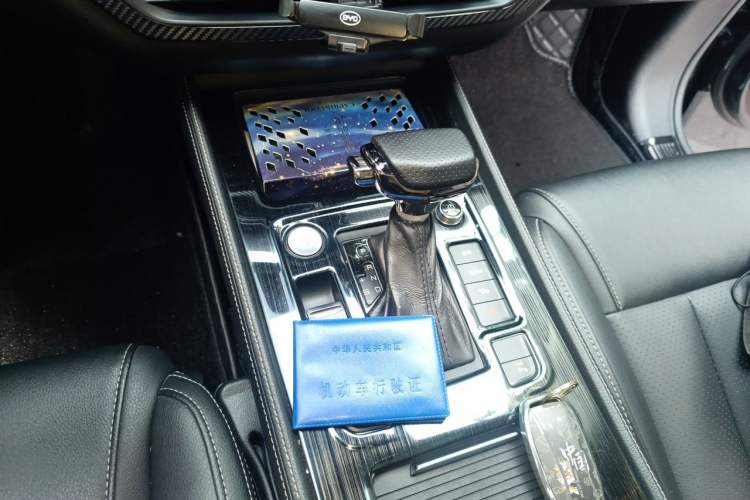 Used BYD Tang 2018 2.0T Automatic Smart Connect Prestige 7-Seater China V Standard Gear Lever