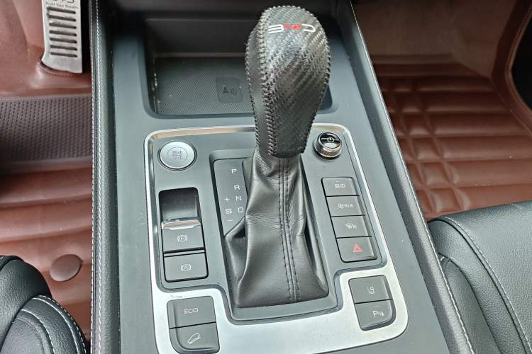 Used BYD Tang 2018 2.0T Automatic SmartConnect Prestige 7-Seater China V Standard Gear Lever