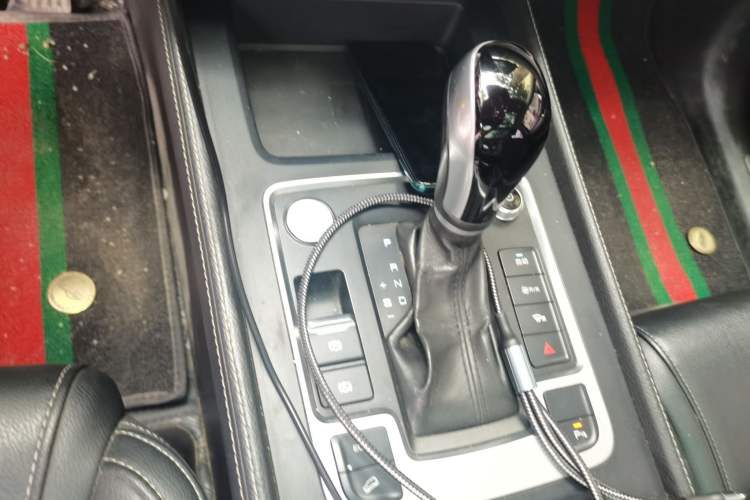 Used BYD Tang 2018 2.0T Automatic Smart Connect Prestige 7-Seater China V Standard Gear Lever