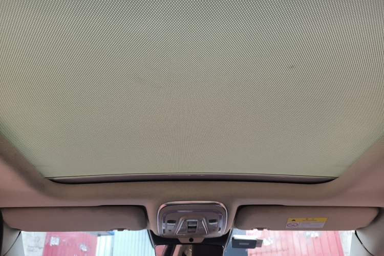 Used BYD Tang 2018 2.0T Automatic SmartConnect Prestige 7-Seater China V Standard Headliner