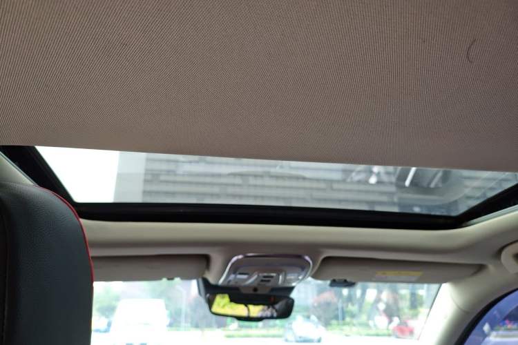Used BYD Tang 2018 2.0T Automatic SmartConnect Luxury 7-Seater China V Emission Standard Headliner