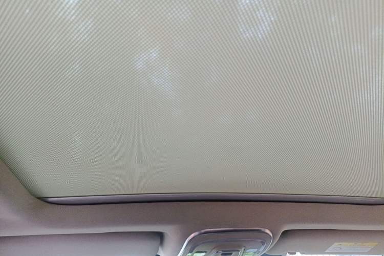 Used BYD Tang 2018 2.0T Automatic SmartConnect Prestige 7-Seater China V Standard Headliner