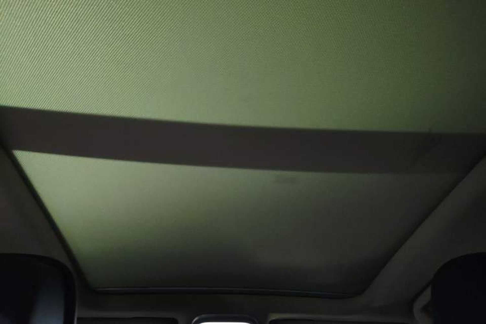 Used BYD Tang 2018 2.0T Automatic SmartConnect Prestige 7-Seater China V Standard Headliner