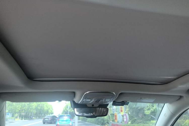 Used BYD Tang 2018 2.0T Automatic SmartConnect Prestige 7-Seater China V Standard Headliner