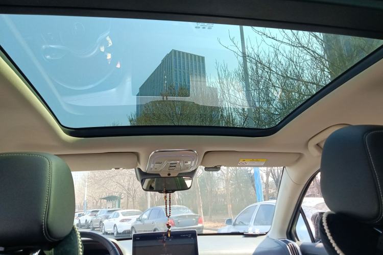 Used BYD Tang 2018 2.0T Automatic Smart Connect Prestige 7-Seater China V Standard Headliner