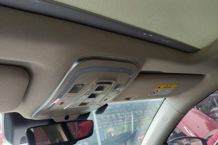 Used BYD Tang 2018 2.0T Automatic Smart Connect Prestige 7-Seater China V Standard Headliner