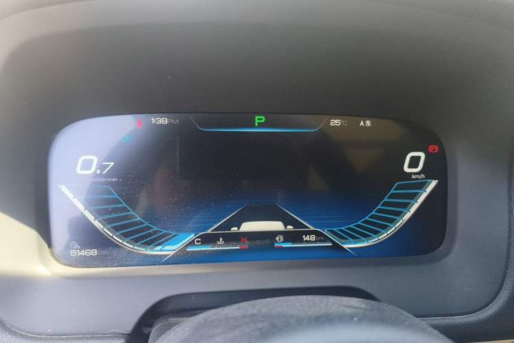 Used BYD Tang 2018 2.0T Automatic Smart Connect Prestige 5-Seater National Emission Standard V Instrument Cluster