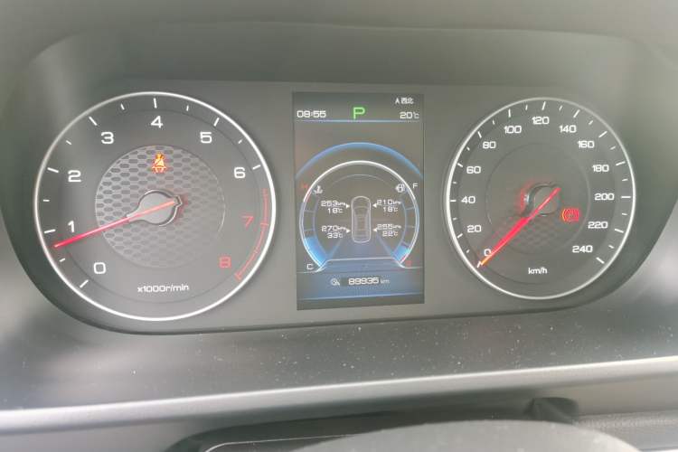 Used BYD Tang 2018 2.0T Automatic Smart Connect Prestige 7-Seater China V Standard Instrument Cluster