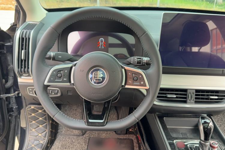 Used BYD Tang 2018 2.0T Automatic SmartConnect Prestige 7-Seater China V Standard Interior 1