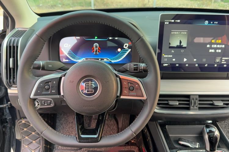 Used BYD Tang 2018 2.0T Automatic SmartConnect Prestige 7-Seater China V Standard Interior 5