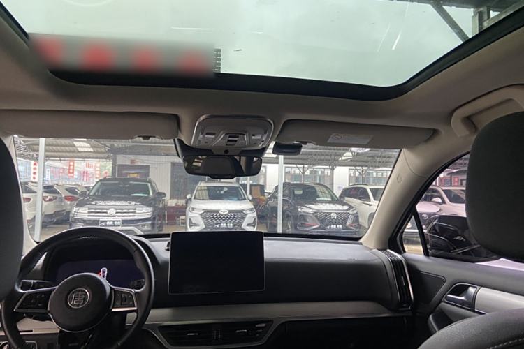 Used BYD Tang 2018 2.0T Automatic SmartConnect Prestige 7-Seater China V Standard Interior 6