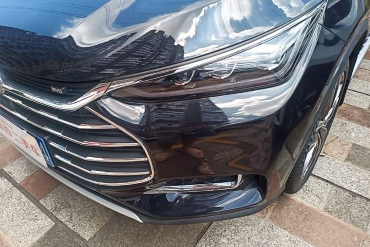 Used BYD Tang 2018 2.0T Automatic SmartConnect Prestige 7-Seater China V Standard Left Front Headlight