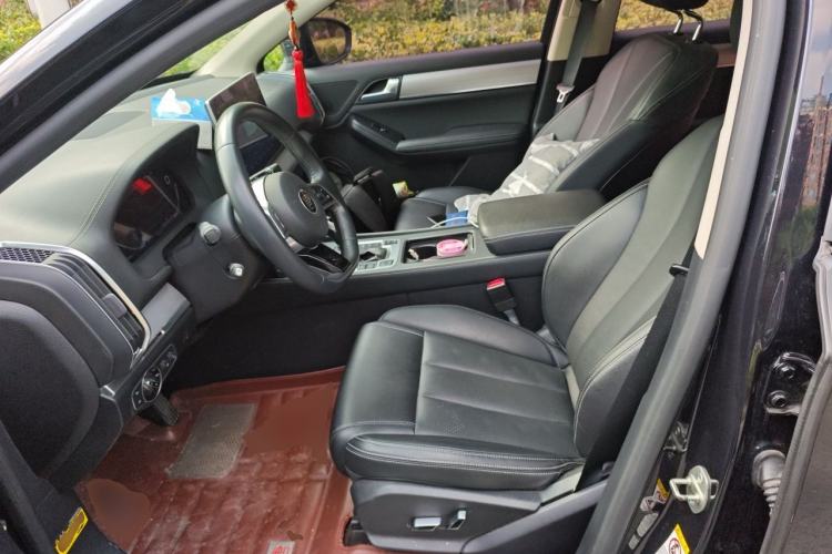 Used BYD Tang 2018 2.0T Automatic SmartConnect Prestige 7-Seater China V Standard Left Front Seat