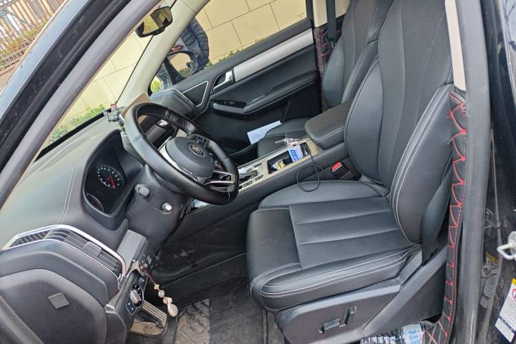 Used BYD Tang 2018 2.0T Automatic Smart Connect Prestige 7-Seater China V Standard Left Front Seat