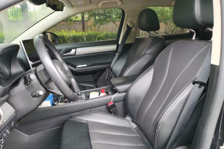 Used BYD Tang 2018 2.0T Automatic SmartConnect Prestige 5-Seater Emission Standard China V Left Front Seat