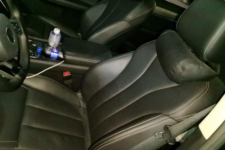Used BYD Tang 2018 2.0T Automatic SmartConnect Prestige 7-Seater China V Standard Left Front Seat