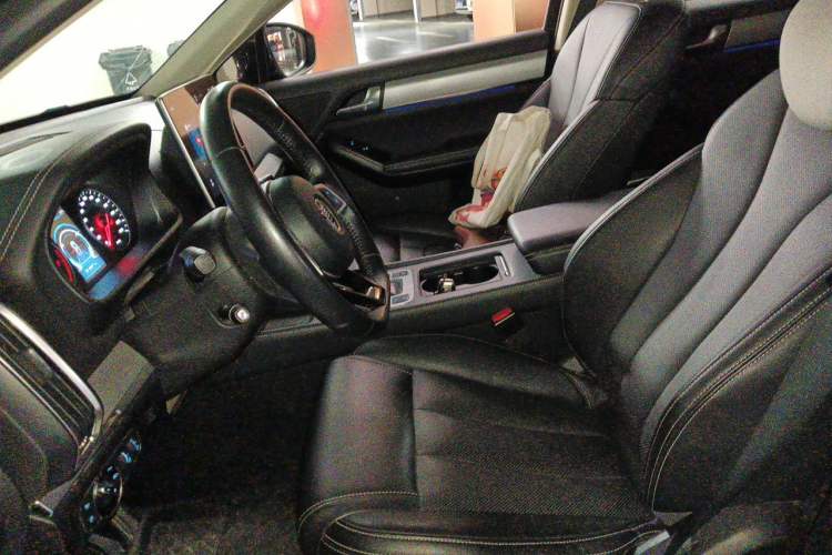 Used BYD Tang 2018 2.0T Automatic SmartConnect Prestige 5-Seater Emission Standard China V Left Front Seat
