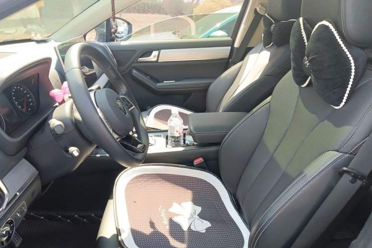Used BYD Tang 2018 2.0T Automatic Smart Connect Prestige 7-Seater China V Standard Left Front Seat