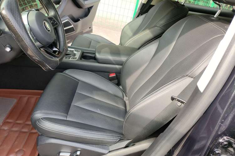 Used BYD Tang 2018 2.0T Automatic SmartConnect Prestige 7-Seater China V Standard Left Front Seat