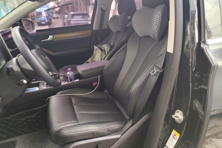 Used BYD Tang 2018 2.0T Automatic Smart Connect Prestige 7-Seater China V Standard Left Front Seat