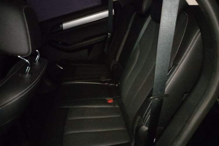 Used BYD Tang 2018 2.0T Automatic SmartConnect Prestige 5-Seater Emission Standard China V Left Rear Seat